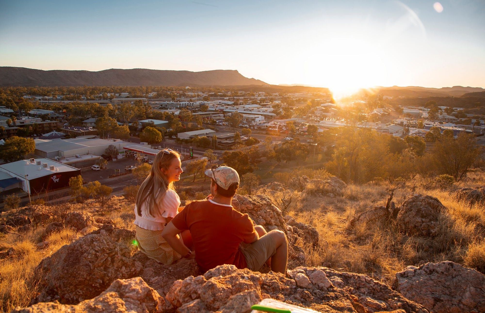 Merine Loop The Mereenie Loop: a taste of Outback Australia | CamperMate ...